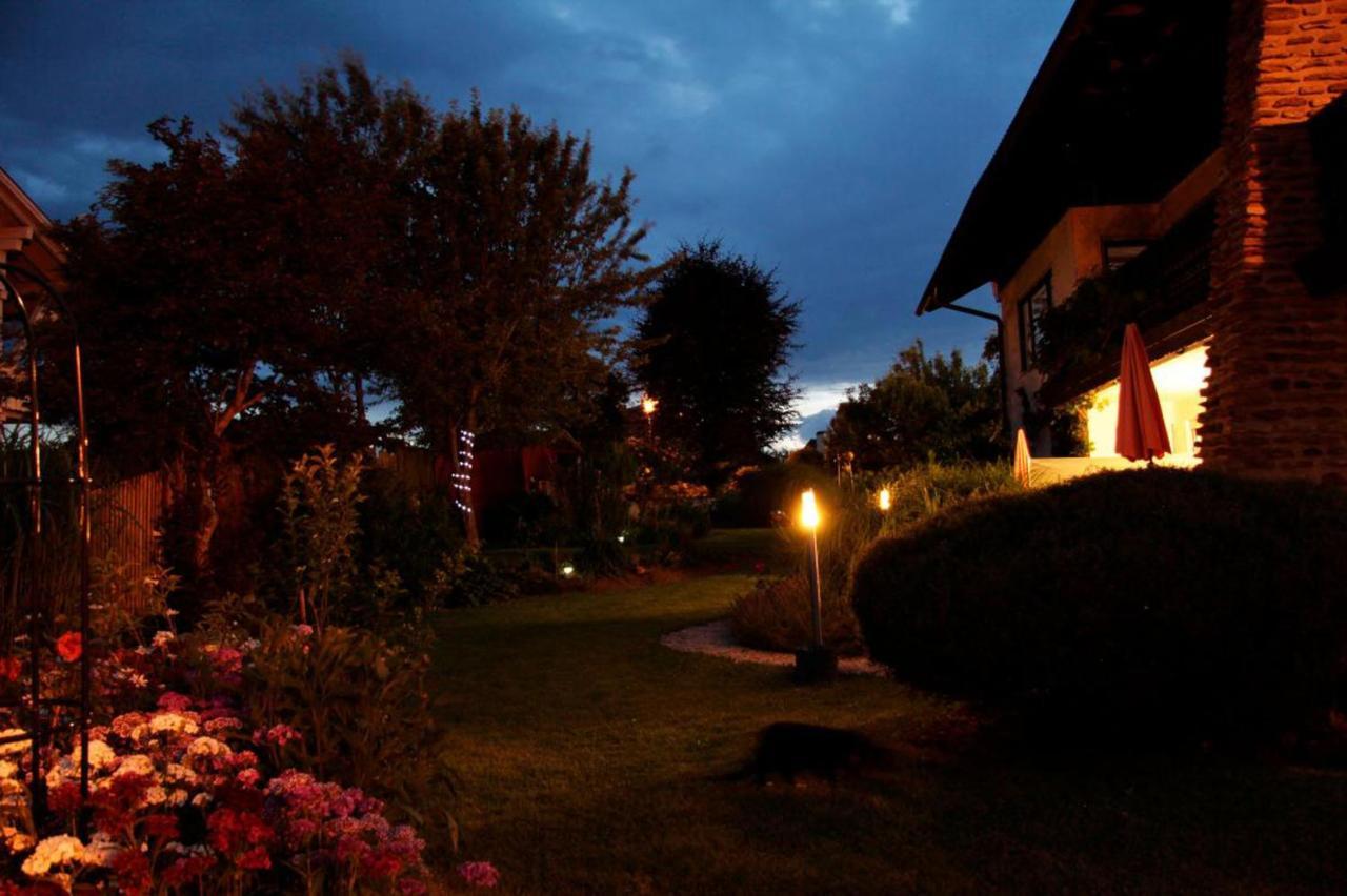 Am Schmuggerbuehl Apartment โบเดนไมส์ ภายนอก รูปภาพ